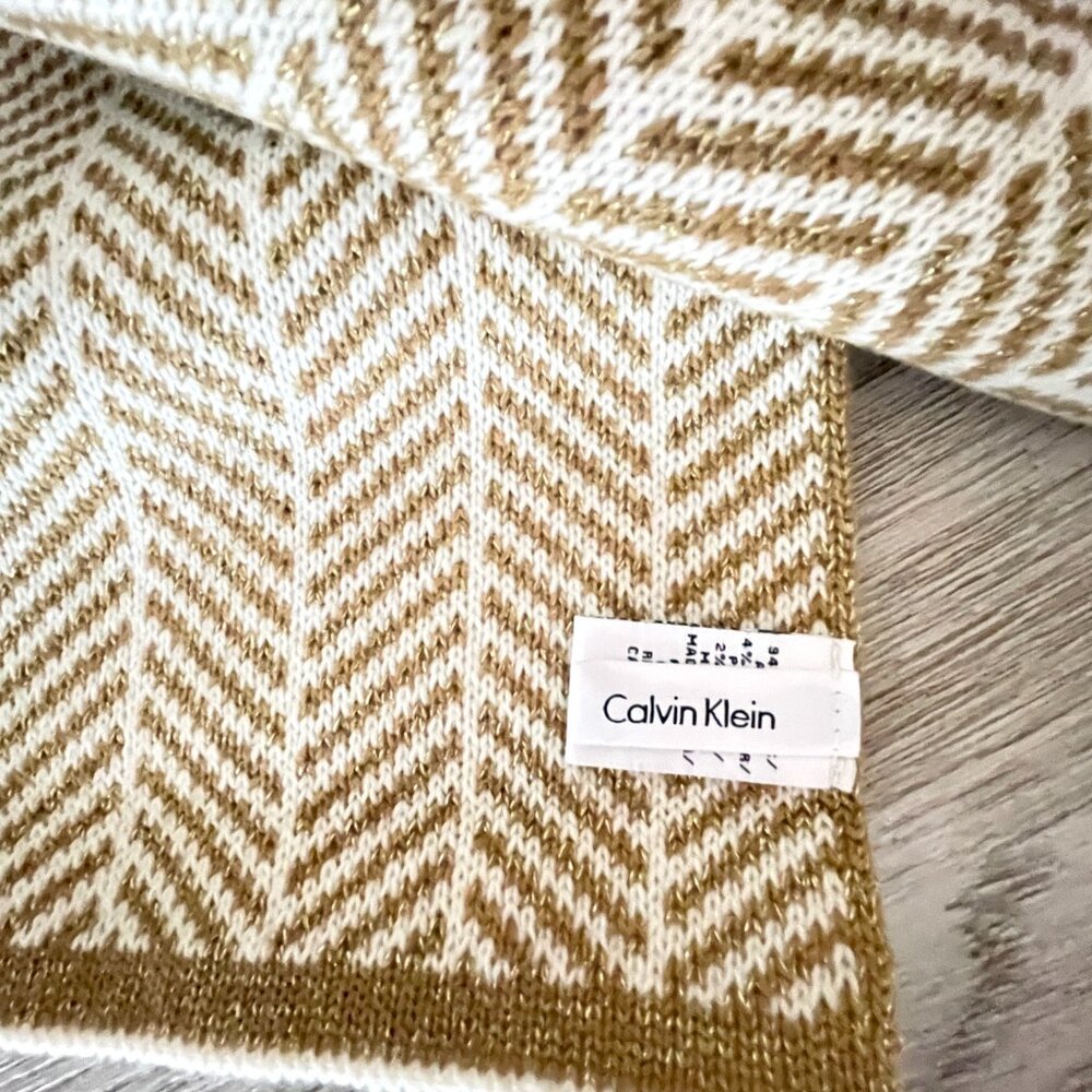 New Calvin Klein Hat Beanie Scarf Set Ivory Metallic Gold Herringbone Knit 2 Pc - Picture 8 of 10